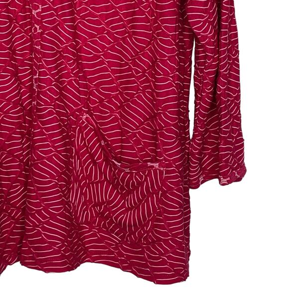 Habitat Clothes to Live In Womens Size Large Pink Top V Neck Textured Pocket - Picture 5 of 10